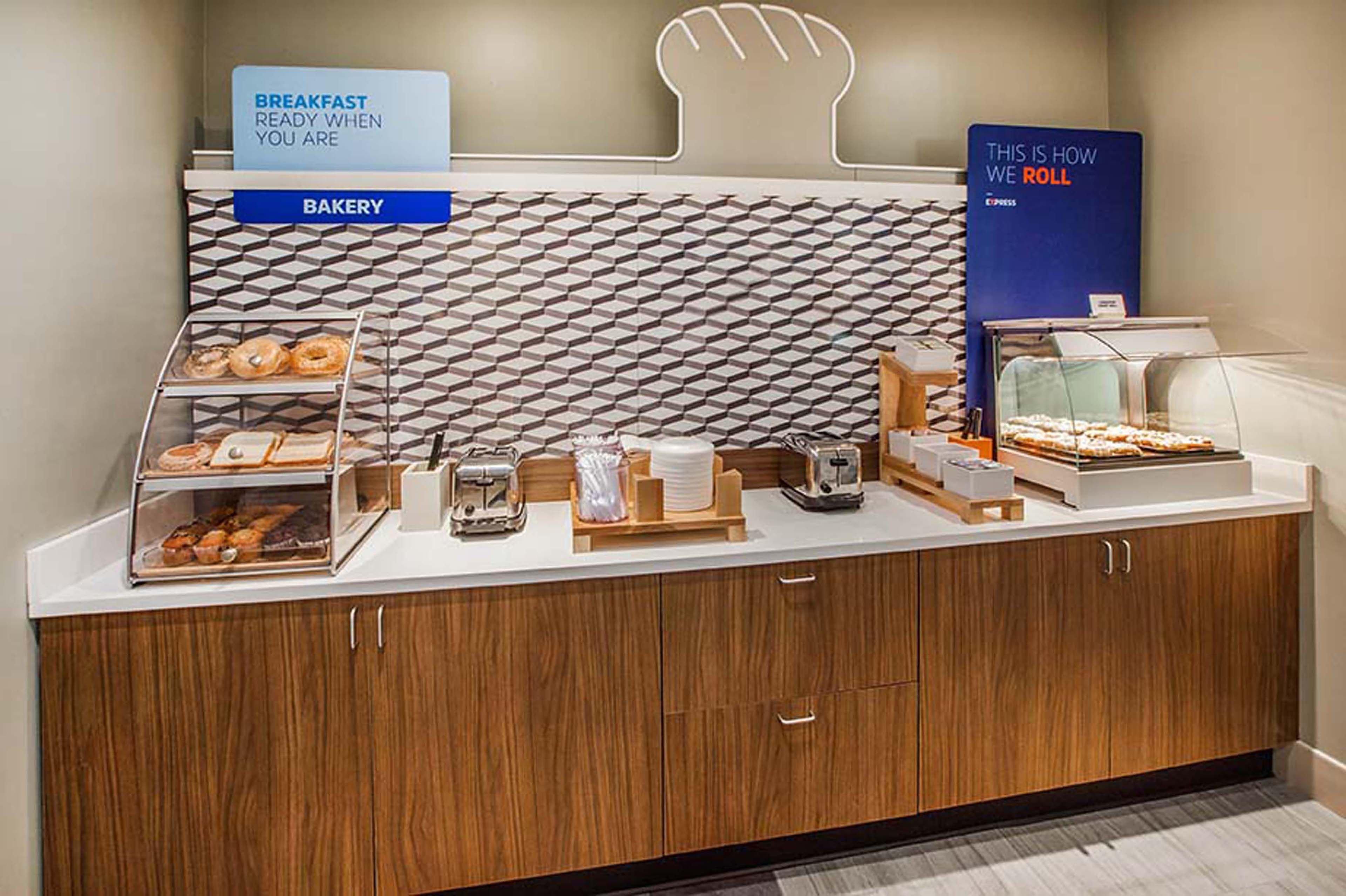 Holiday Inn Express & Suites Hood River By Ihg Экстерьер фото
